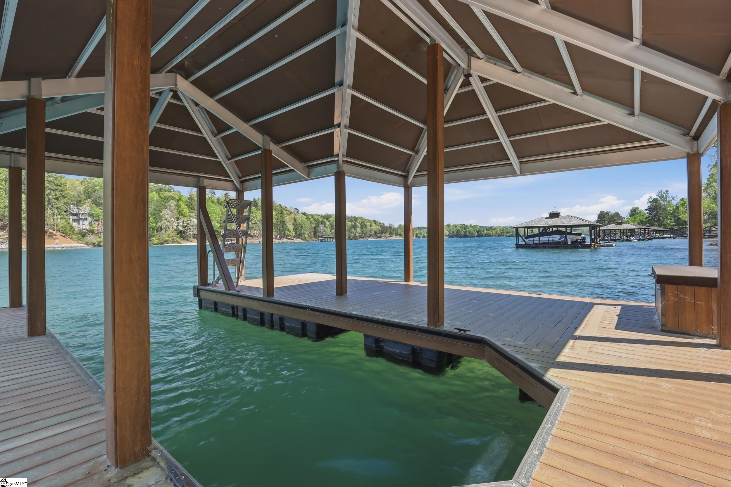 315 South Cove Road Sunset, SC 29685 - Photo 11 of 32