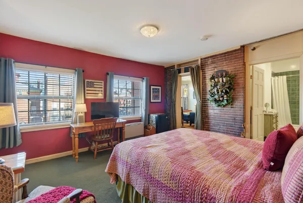 $1,595,000 | 15 Pine Street, Portland, ME 04102