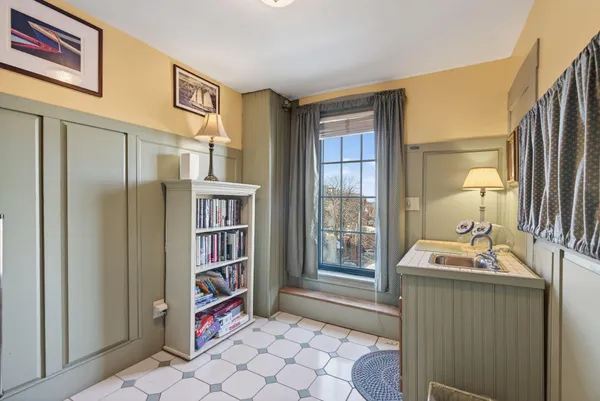$1,595,000 | 15 Pine Street, Portland, ME 04102