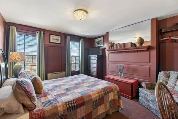 $1,595,000 | 15 Pine Street, Portland, ME 04102