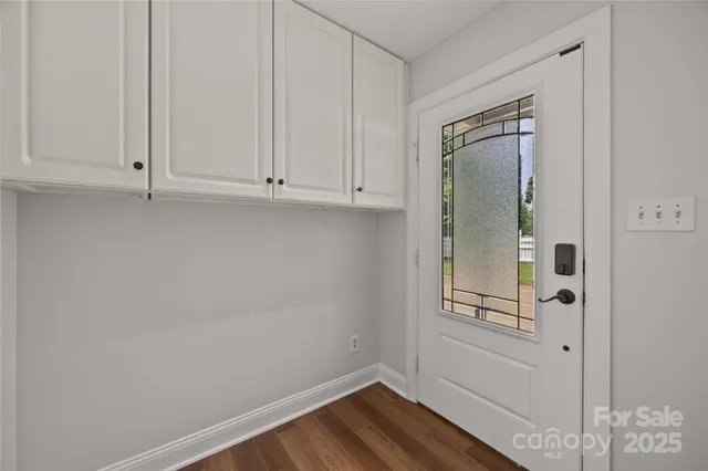 $699,999 | 4116 Hoodridge Lane, Mint Hill, NC 28227