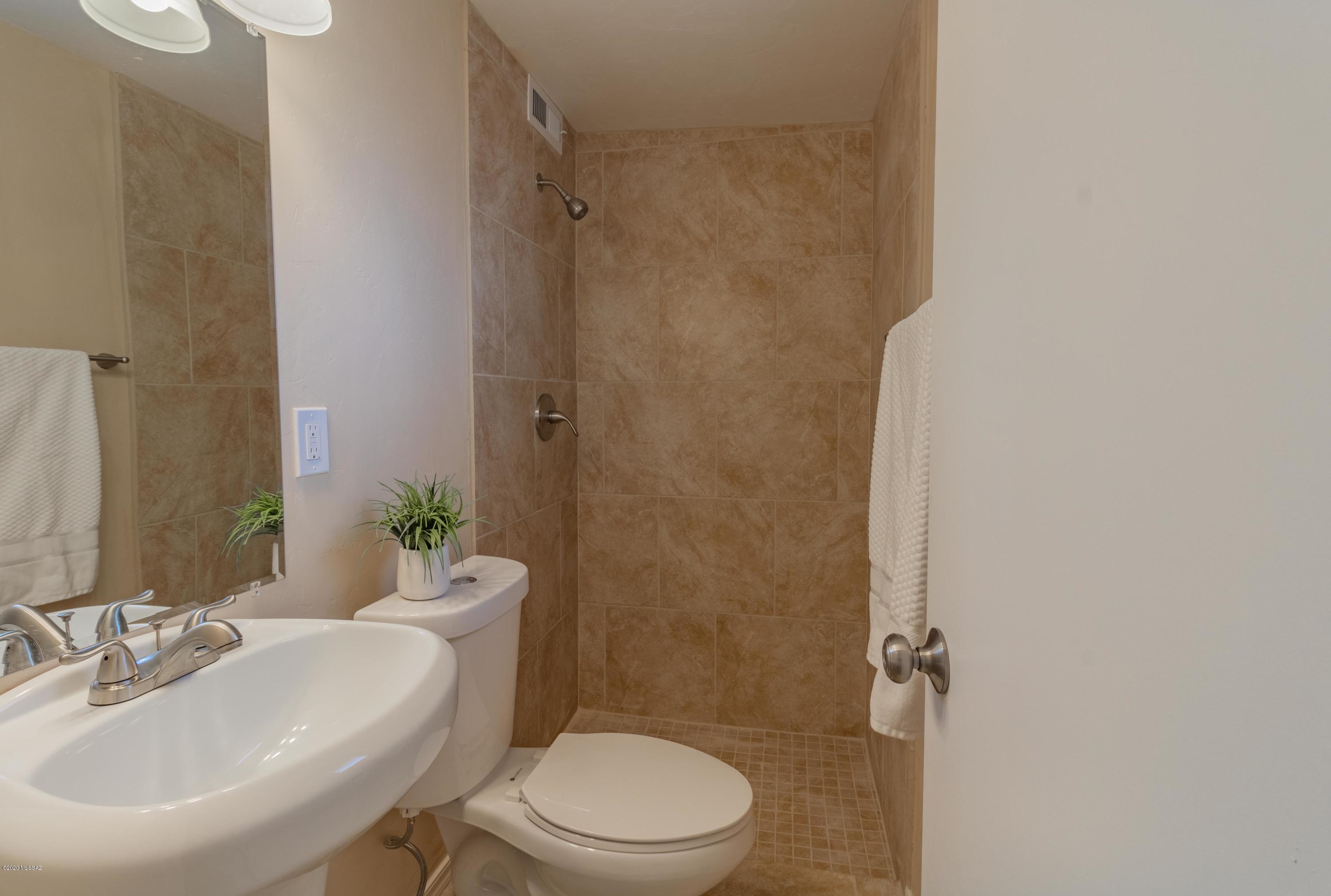 7072 East Stella Road Tucson, AZ 85730 - Photo 15 of 21