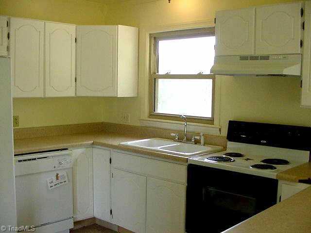 143 Courts Road Reidsville, NC 27320 - Photo 3 of 6 Other. Kitchen