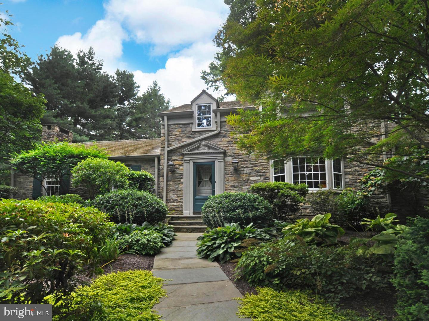 1038 Leopard Road Jenkintown, PA 19046 - Photo 2 of 24 Exterior Front