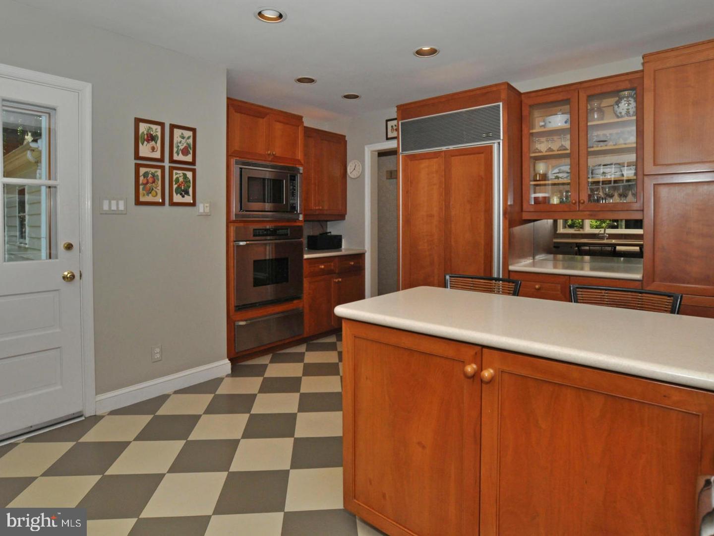 1038 Leopard Road Jenkintown, PA 19046 - Photo 11 of 24 Kitchen