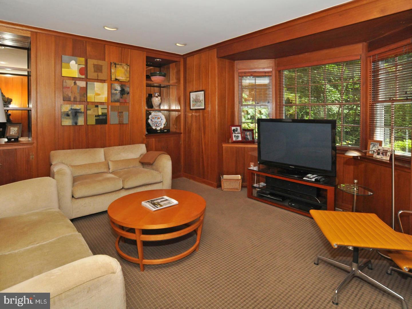 1038 Leopard Road Jenkintown, PA 19046 - Photo 12 of 24 Den