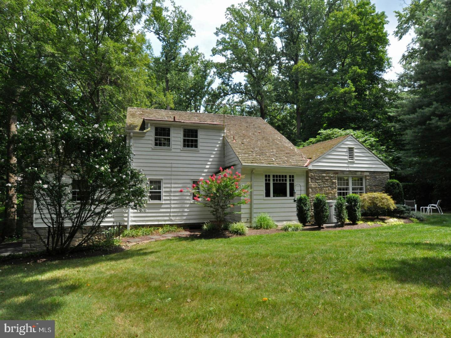 1038 Leopard Road Jenkintown, PA 19046 - Photo 20 of 24 Exterior Back