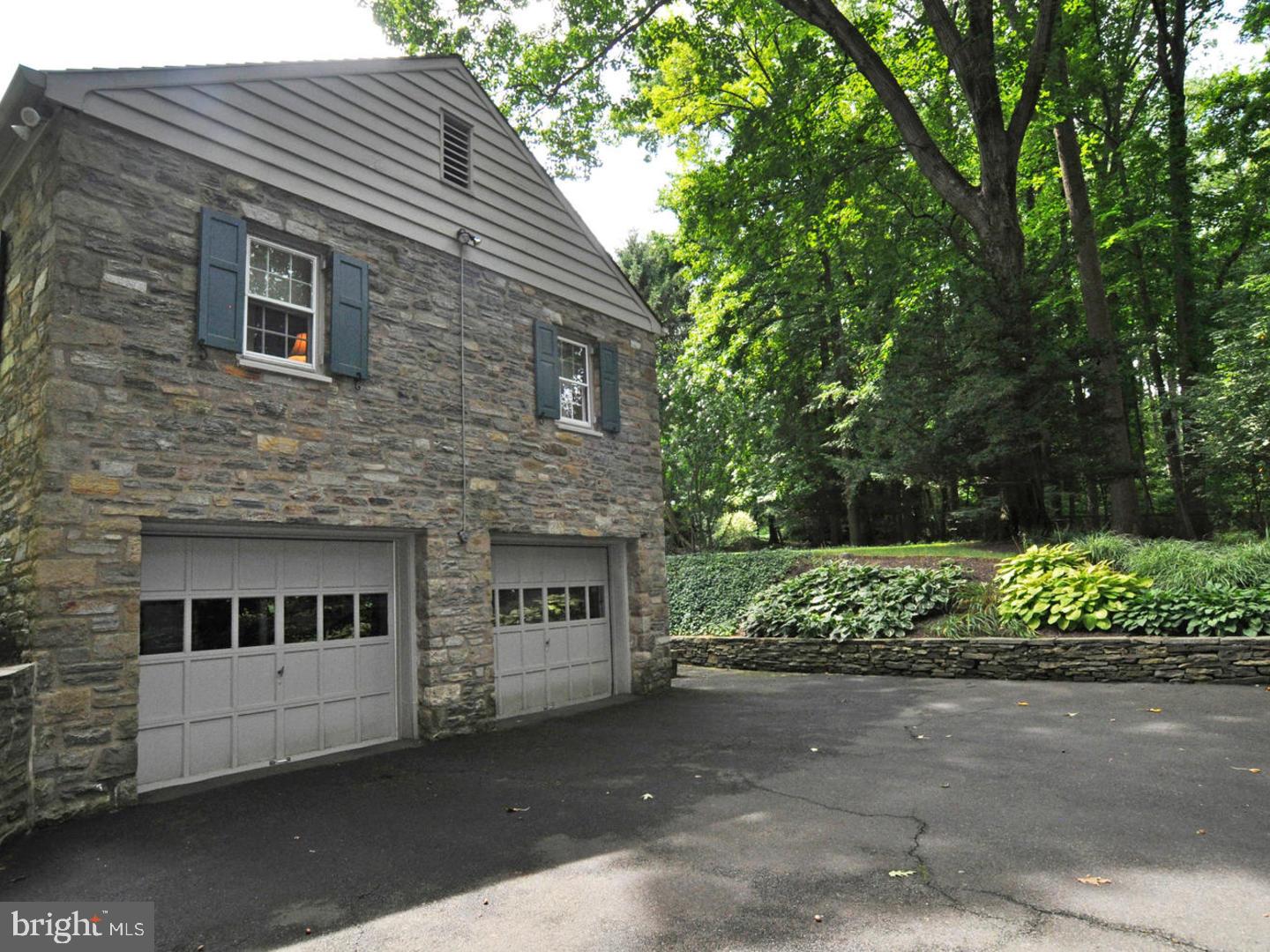 1038 Leopard Road Jenkintown, PA 19046 - Photo 22 of 24 Exterior Side