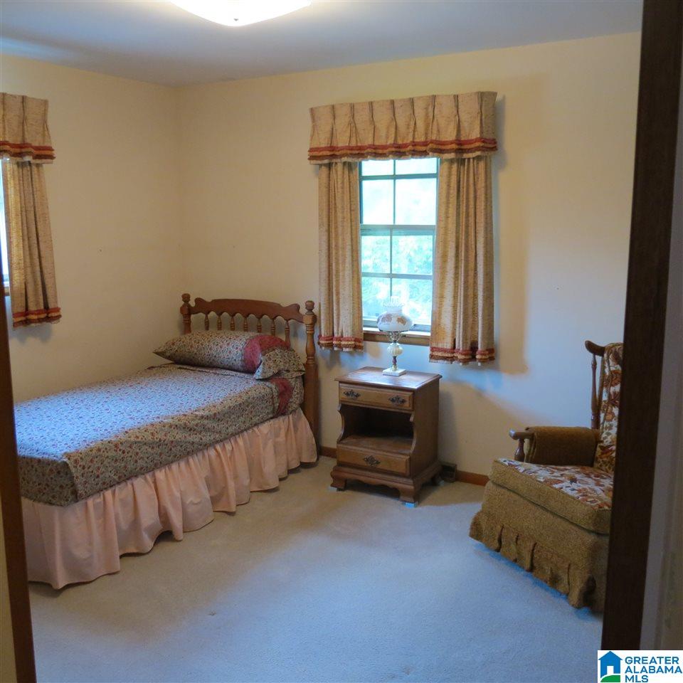 2625 5th Way Northwest Center Point, AL 35215 - Photo 15 of 18