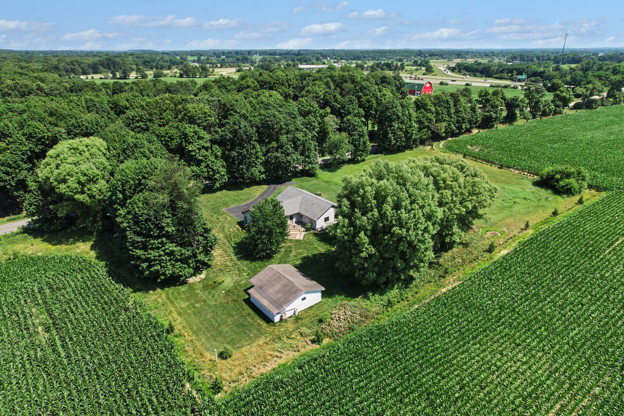 15745 15 Mile Road Marshall, MI 49068 - Photo 31 of 36 034_file_1225