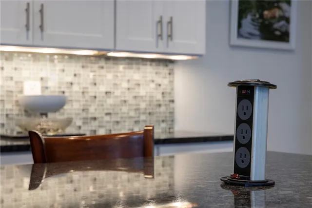 $3,500,000 | 14 Clinton Avenue, Jamestown, RI 02835