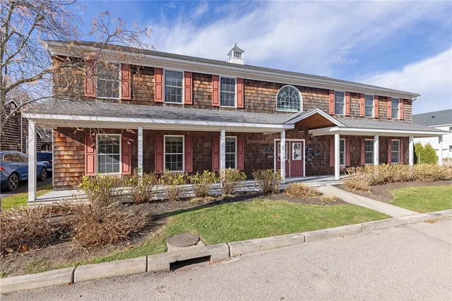 $3,500,000 | 14 Clinton Avenue, Jamestown, RI 02835