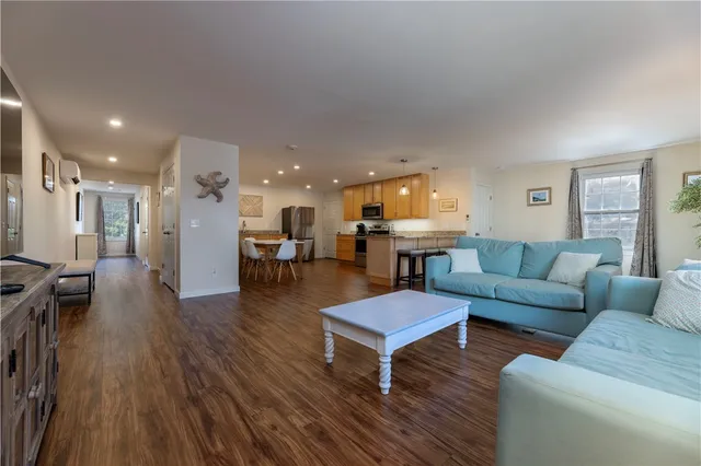 $3,500,000 | 14 Clinton Avenue, Jamestown, RI 02835