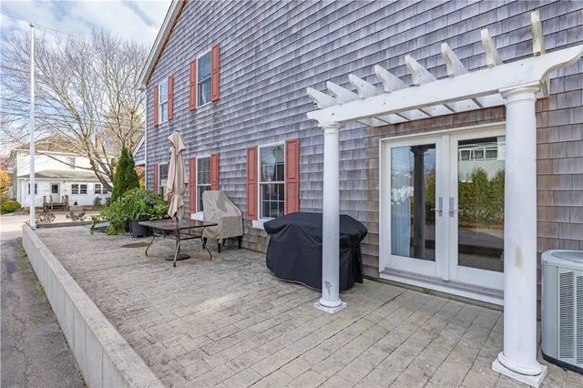 $3,500,000 | 14 Clinton Avenue, Jamestown, RI 02835