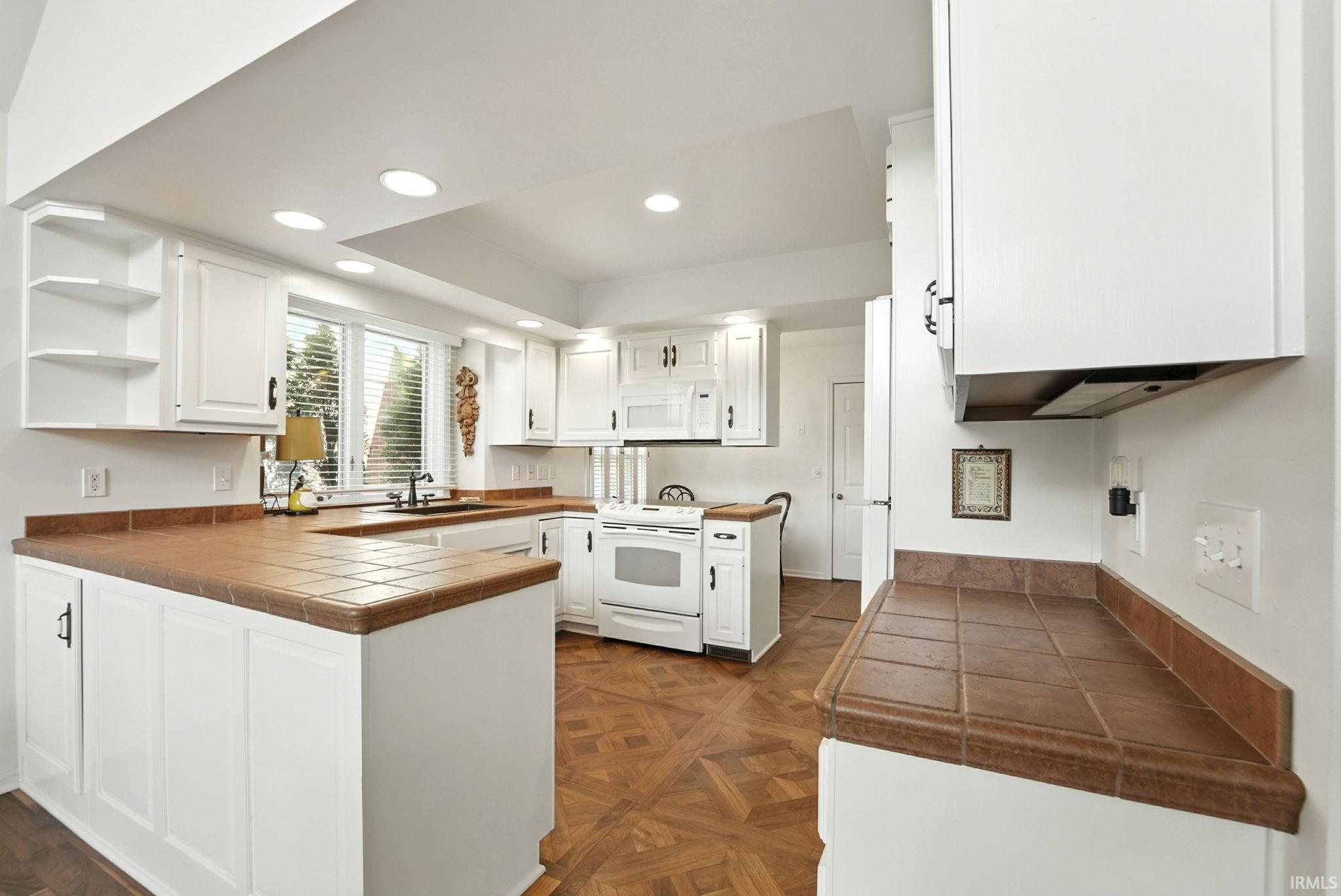 2826 Little River Run Fort Wayne, IN 46804 - Photo 12 of 36