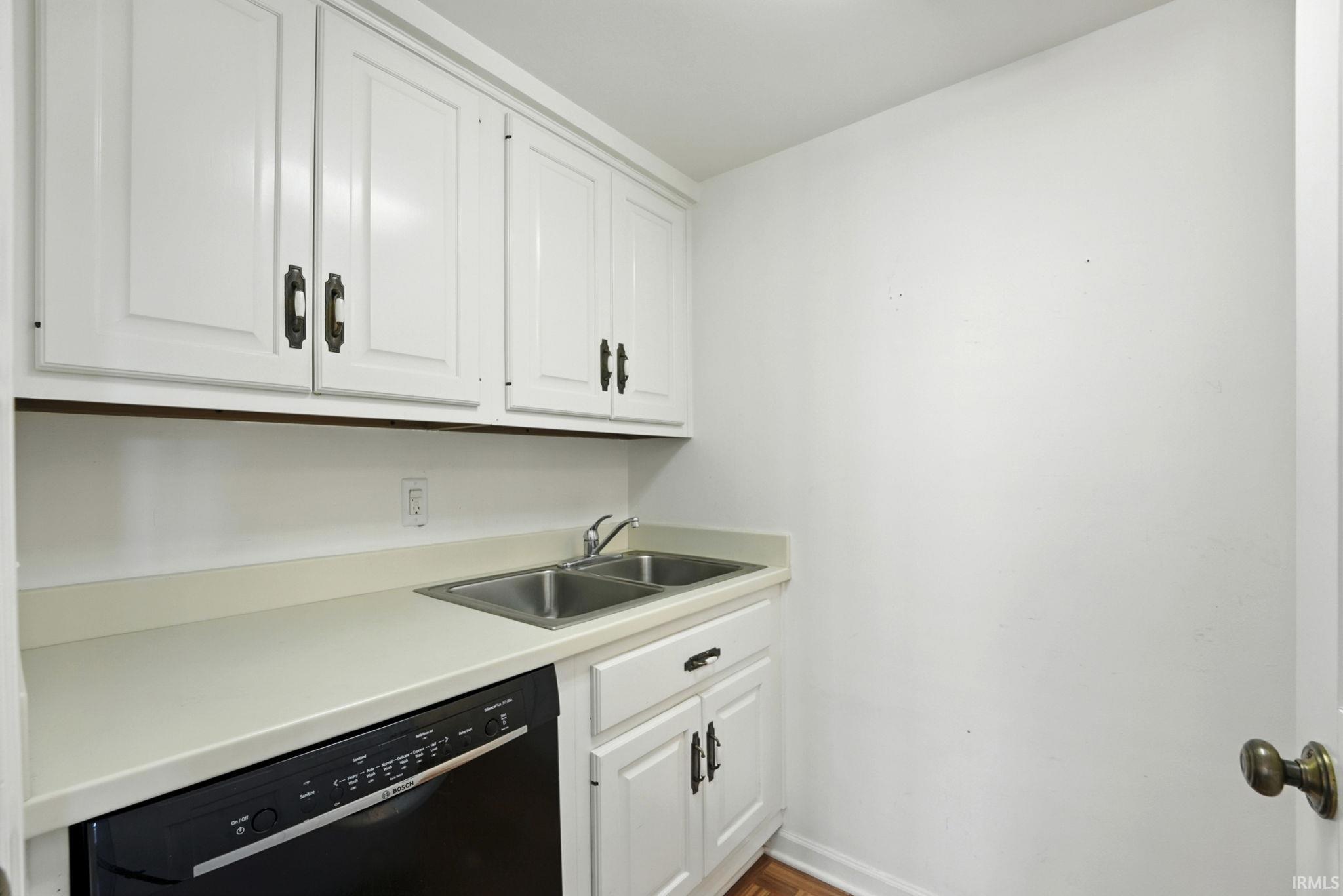 2826 Little River Run Fort Wayne, IN 46804 - Photo 17 of 36