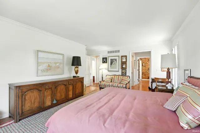 $379,900 | 2826 Little River Run, Fort Wayne, IN 46804