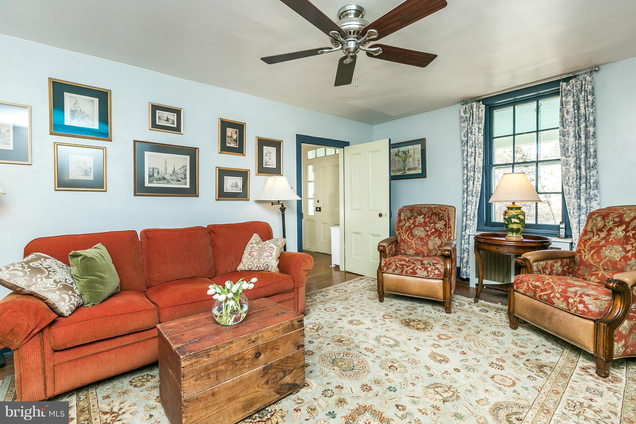 12656 Manor Road Glen Arm, MD 21057 - Photo 8 of 30 Living Room