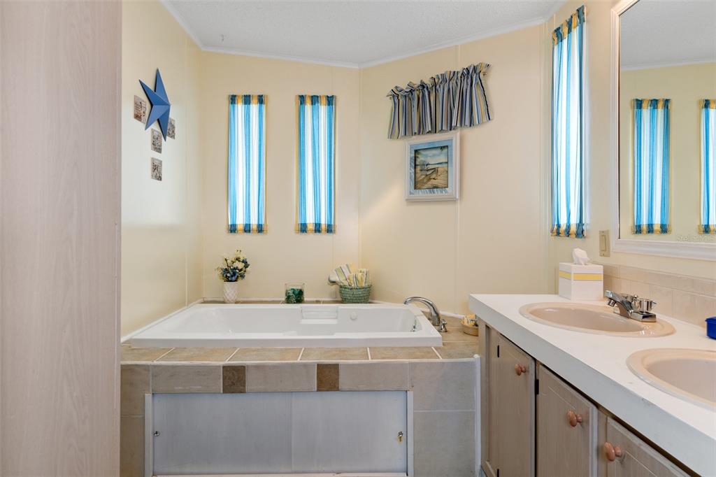 5181 Forest Glenn Drive Spring Hill, FL 34607 - Photo 16 of 42