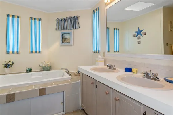 $159,900 | 5181 Forest Glenn Drive, Spring Hill, FL 34607