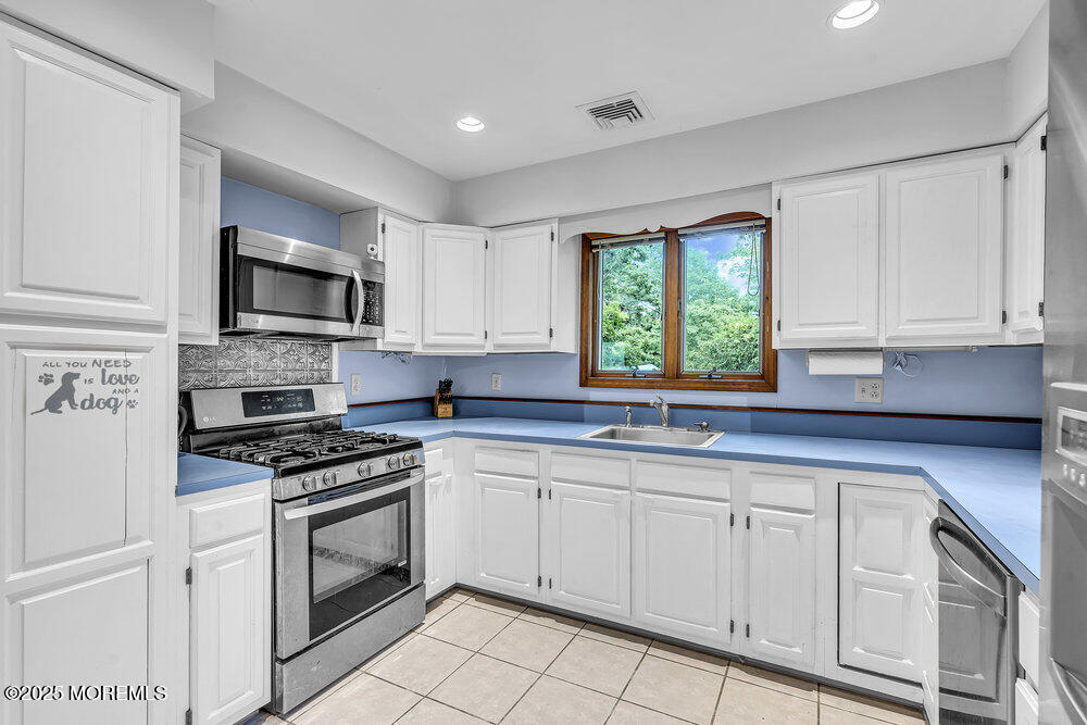 185 Sams Road Jackson, NJ 08527 - Photo 17 of 27 012_dsc00893_562