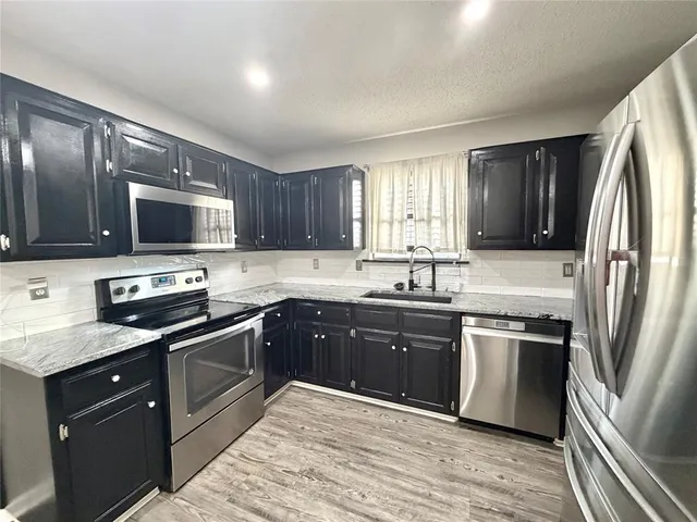 $2,150 | 923 Wayne Avenue, Duncanville, TX 75137