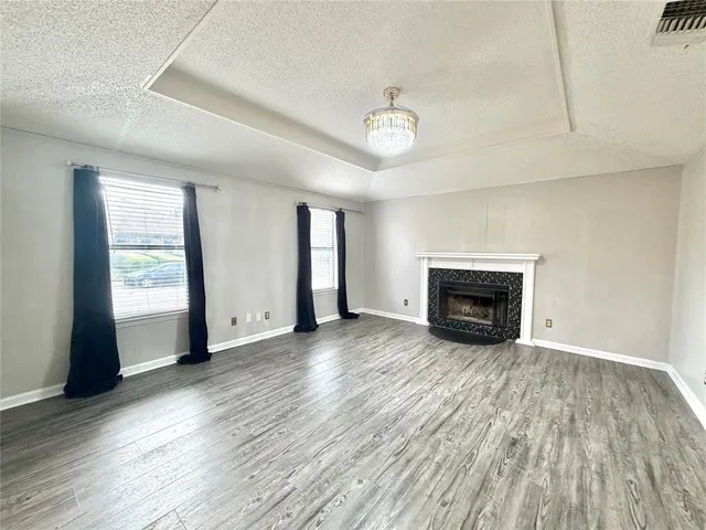 $2,300 | 923 Wayne Avenue, Duncanville, TX 75137