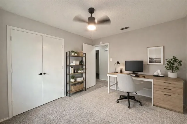 $2,150 | 923 Wayne Avenue, Duncanville, TX 75137