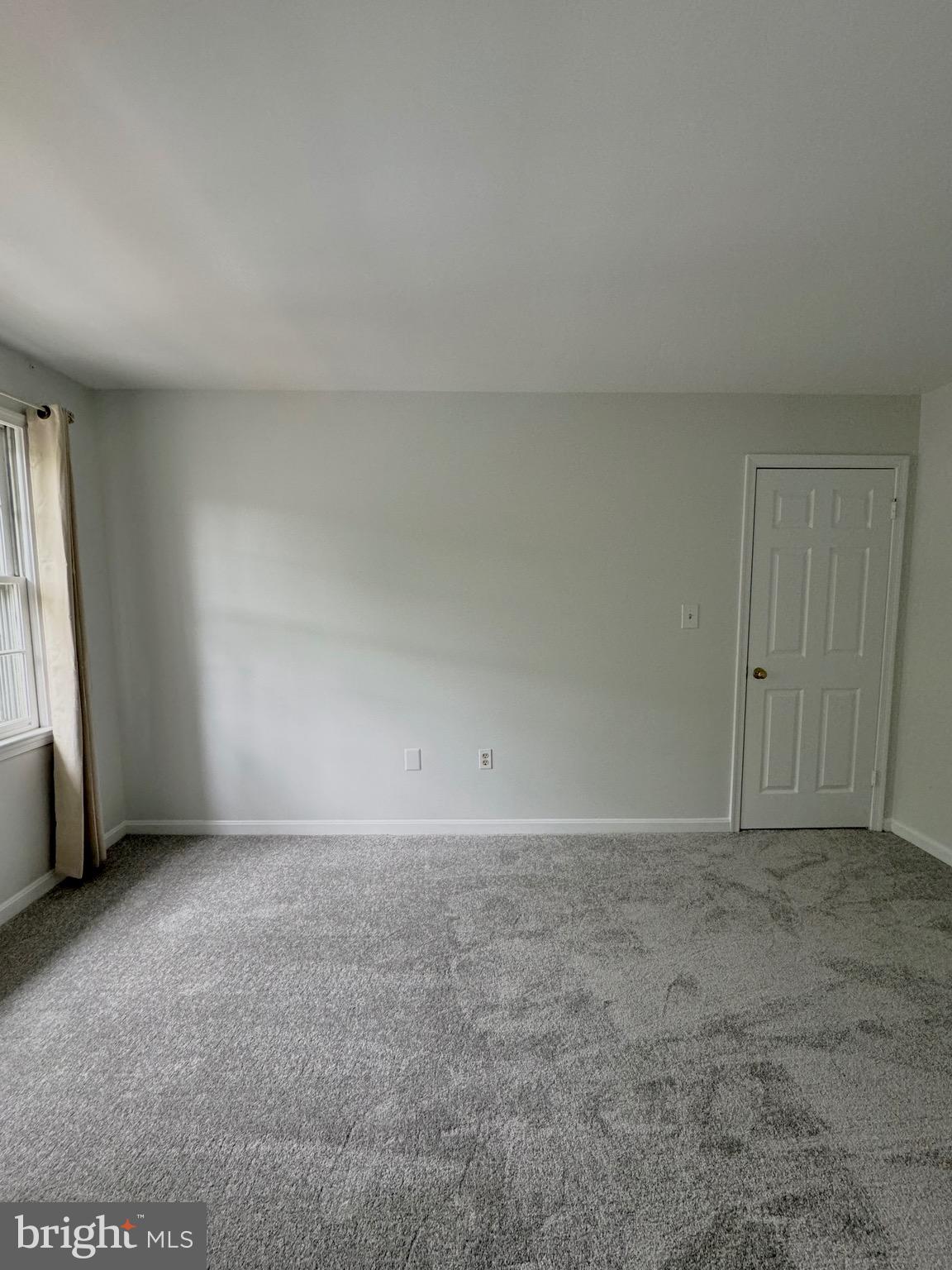 2868 Kelly Square Vienna, VA 22181 - Photo 22 of 28