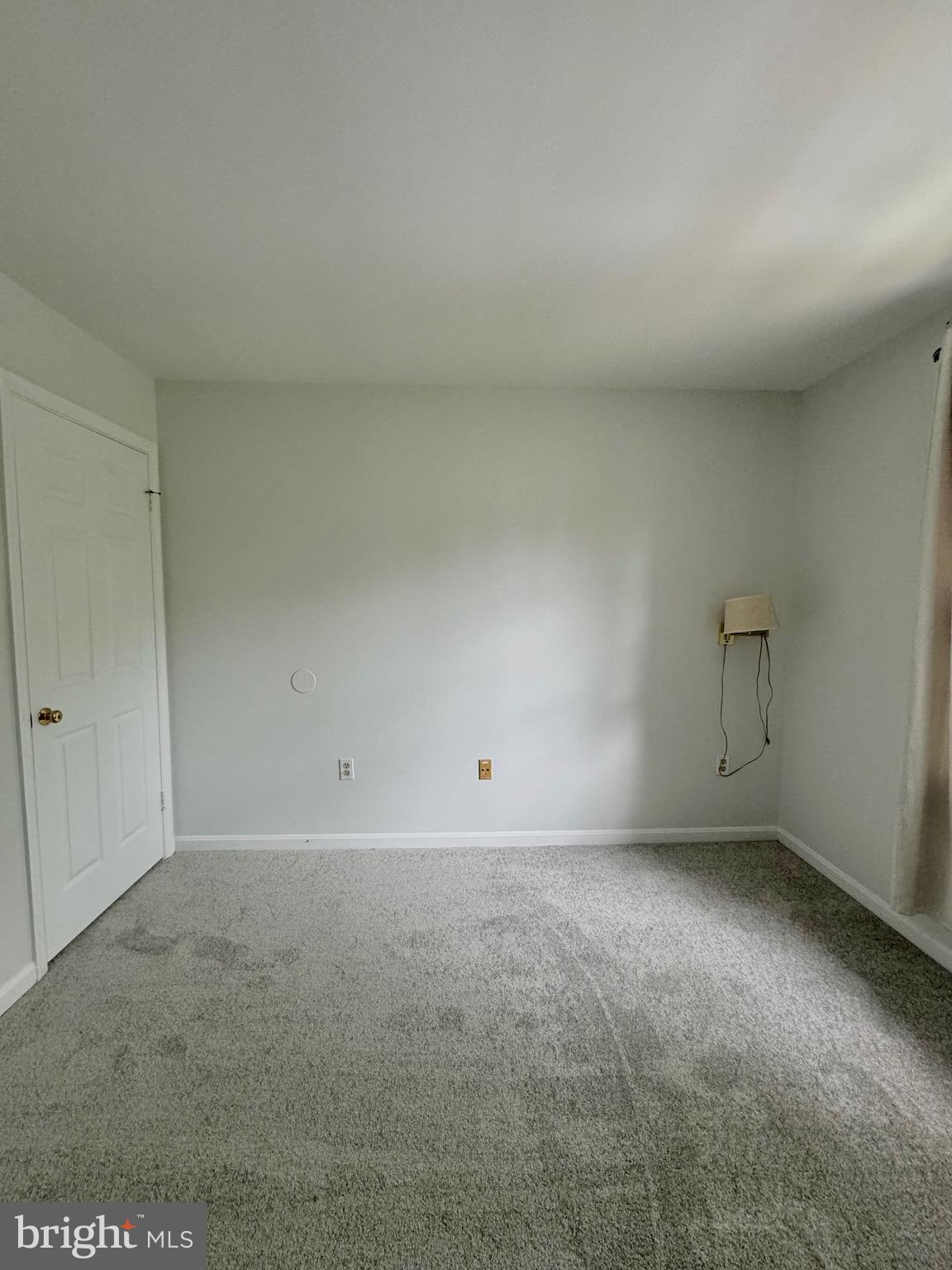 2868 Kelly Square Vienna, VA 22181 - Photo 24 of 28