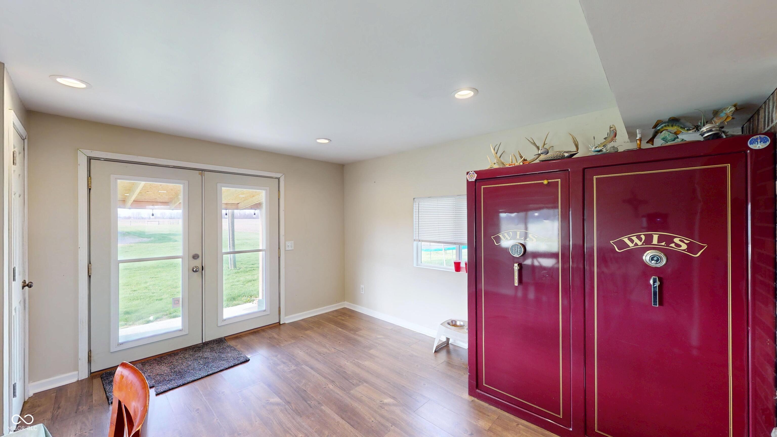 10445 Maze Road Indianapolis, IN 46259 - Photo 13 of 46