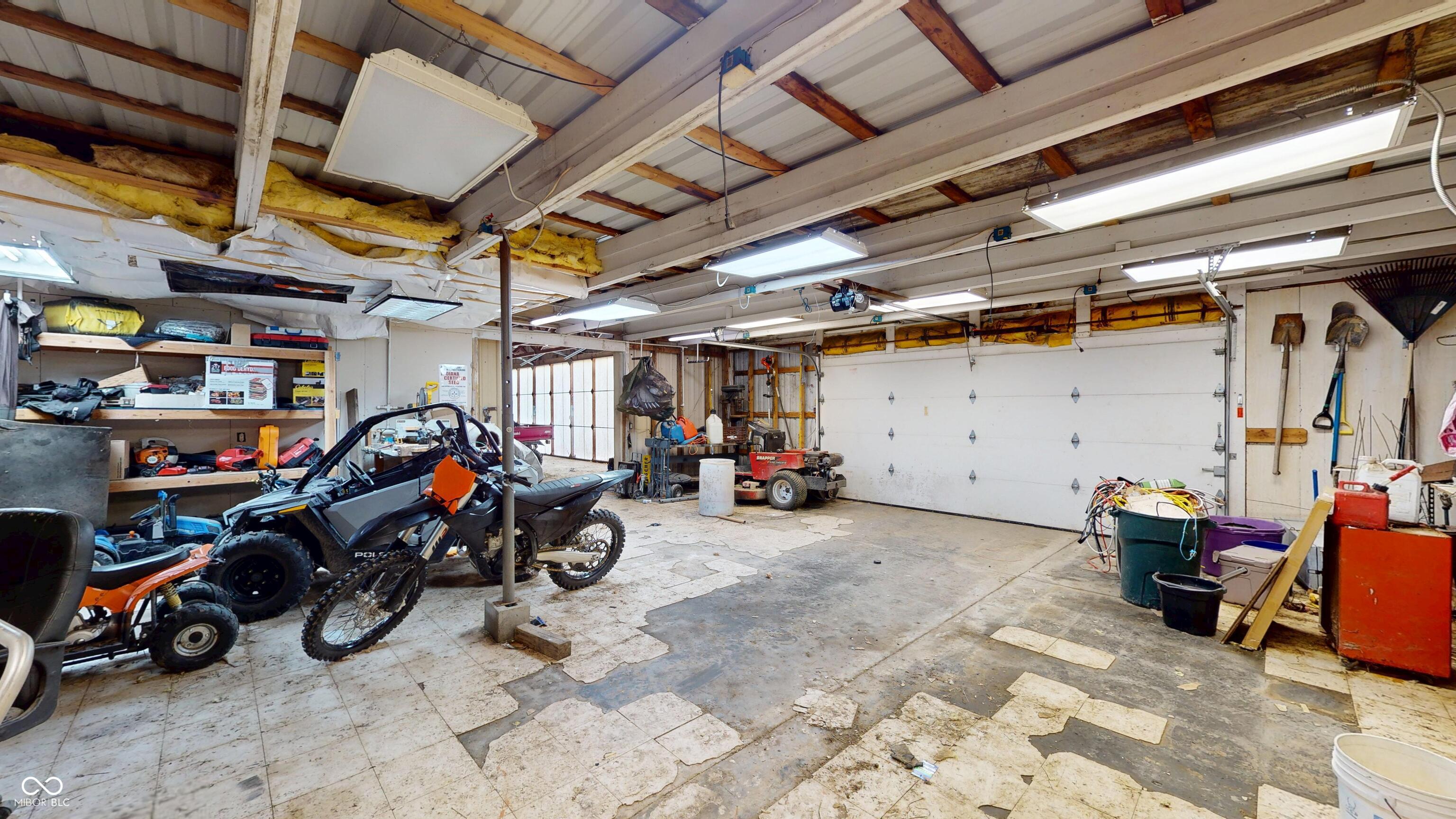 10445 Maze Road Indianapolis, IN 46259 - Photo 25 of 46