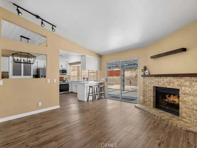 $2,950 | 13901 Hidden Valley Road, Victorville, CA 92395