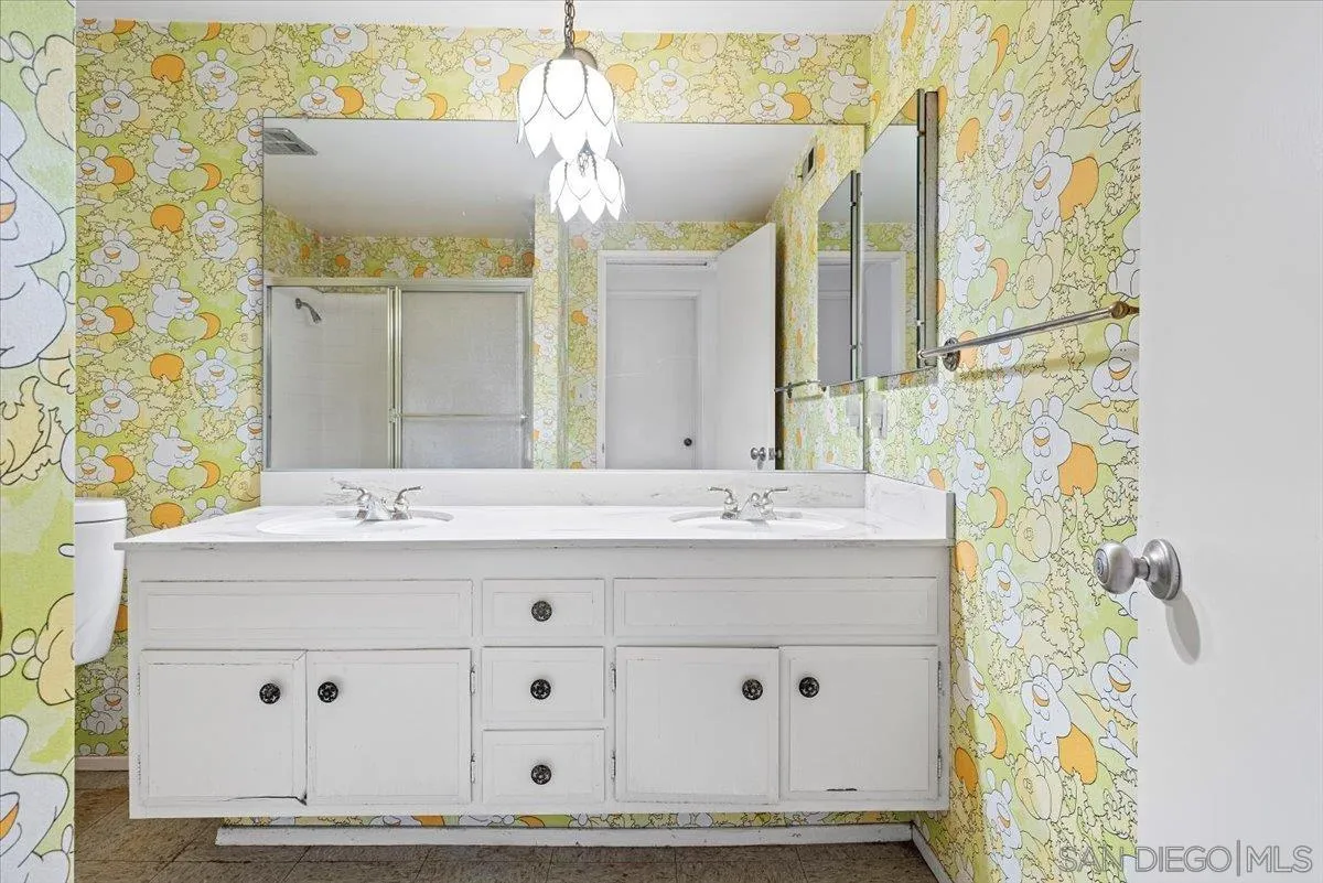 2257 Villa Maria Road North Claremont, CA 91711 - Photo 26 of 44 a bathroom with a sink and a mirror