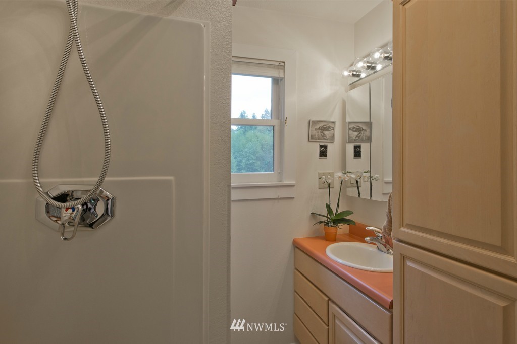 3875 Banner Road Southeast Port Orchard, WA 98366 - Photo 12 of 25 Gallery Image 12