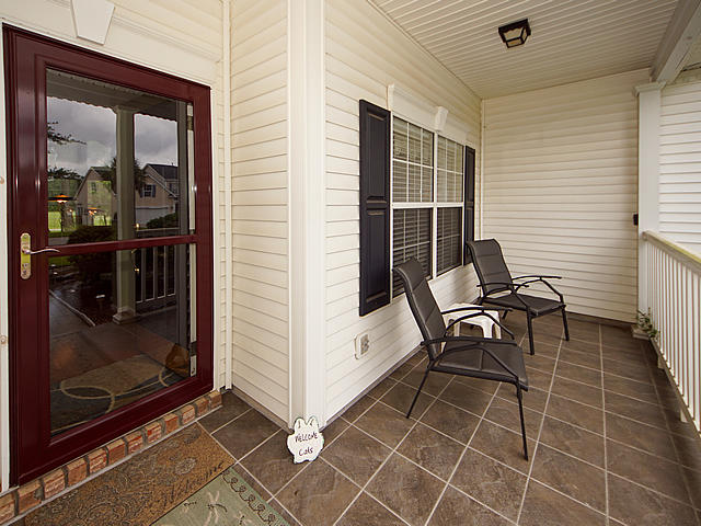 9386 Harroway Road Summerville, SC 29485 - Photo 2 of 34 02