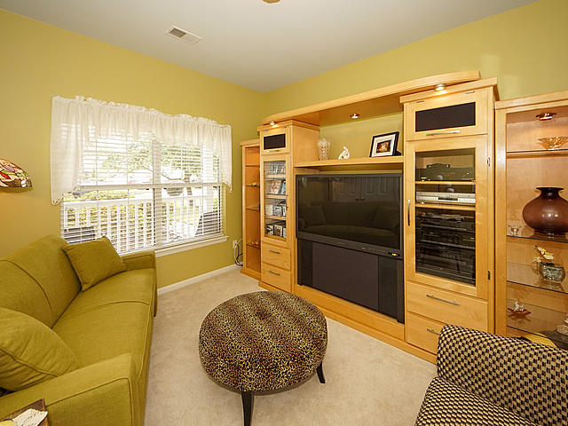 9386 Harroway Road Summerville, SC 29485 - Photo 17 of 34 20