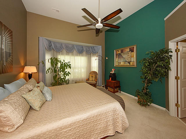 9386 Harroway Road Summerville, SC 29485 - Photo 19 of 34 25