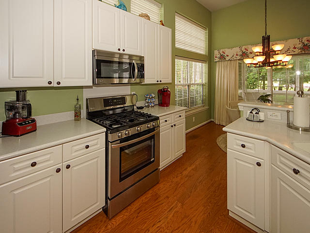 9386 Harroway Road Summerville, SC 29485 - Photo 7 of 34 07