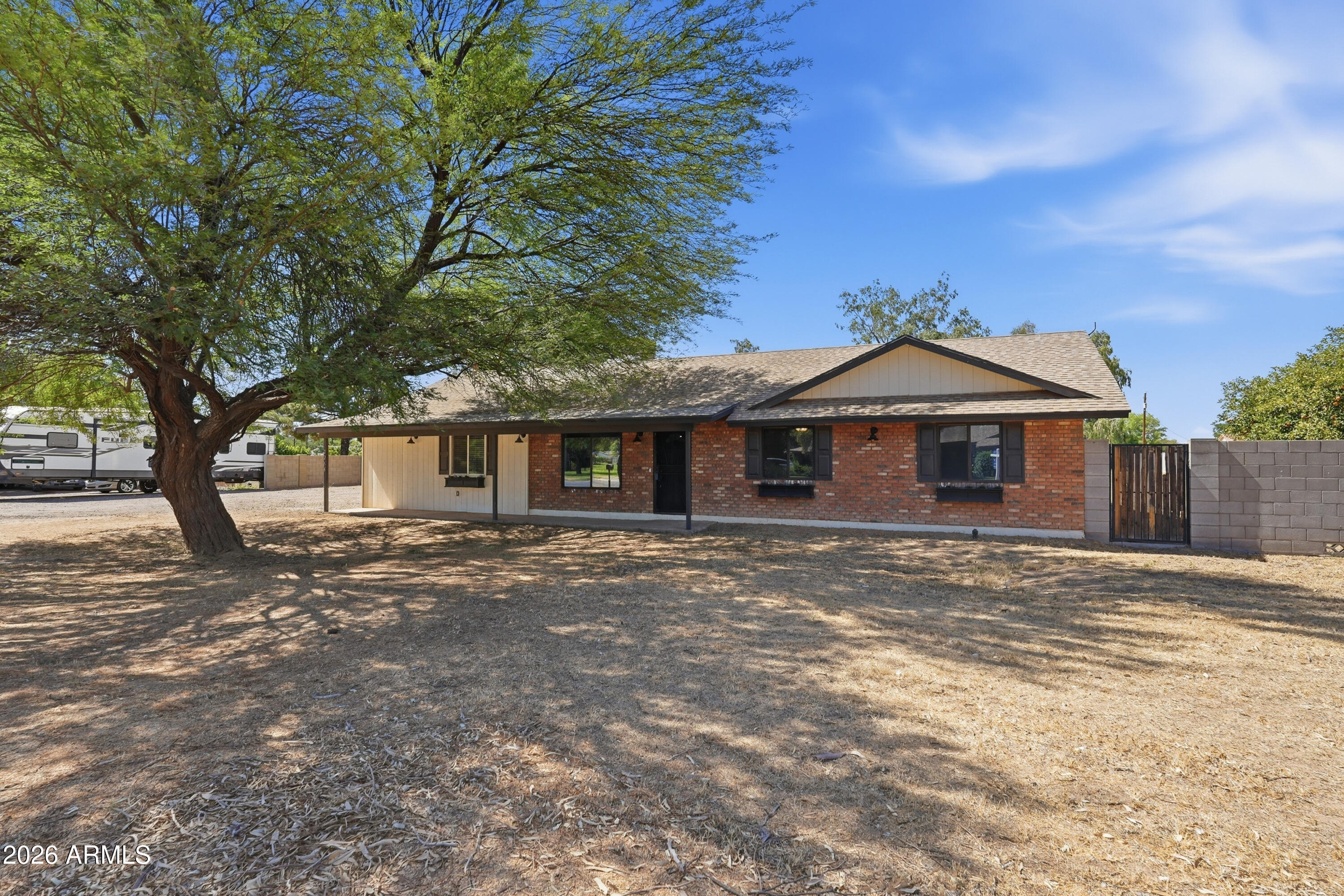 2266 East Willis Road Gilbert, AZ 85297 - Photo 44 of 95