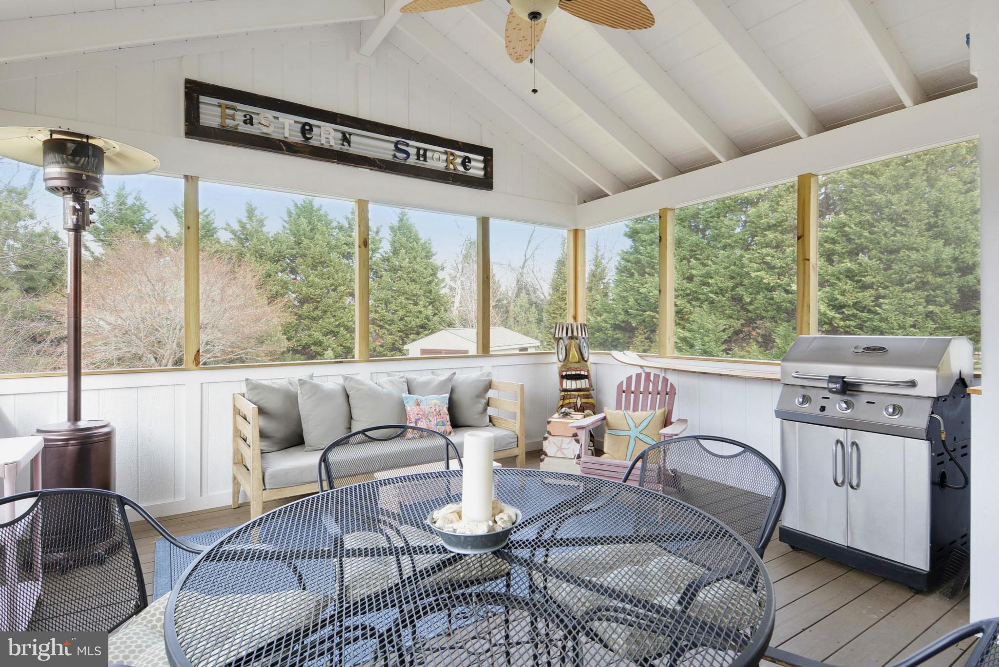 400 Queens Colony High Road Stevensville, MD 21666 - Photo 11 of 30 Fabulous 16 x 15 Screened Porch
