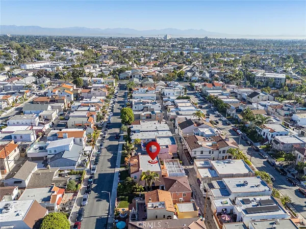 $1,995,000 | 224 Covina Avenue, Long Beach, CA 90803