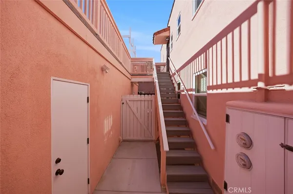 $1,995,000 | 224 Covina Avenue, Long Beach, CA 90803