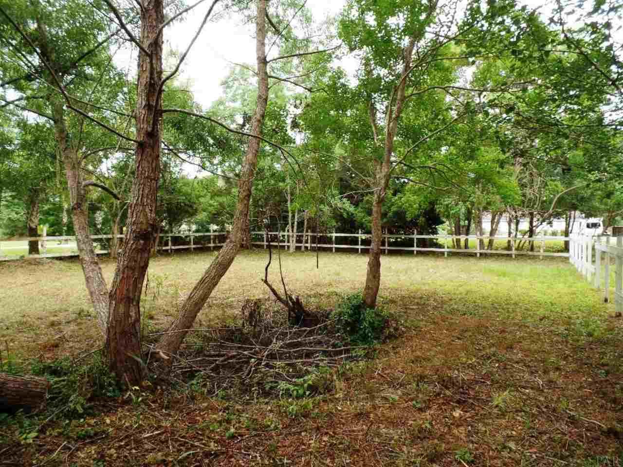 1016 Dog Track Road Pensacola, FL 32506 - Photo 3 of 15 Gallery Image 3