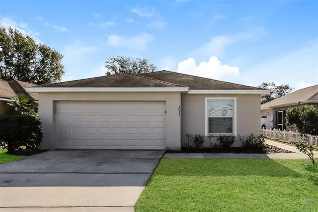 $1,775 | 5035 Belmont Park Lane, Mulberry, FL 33860