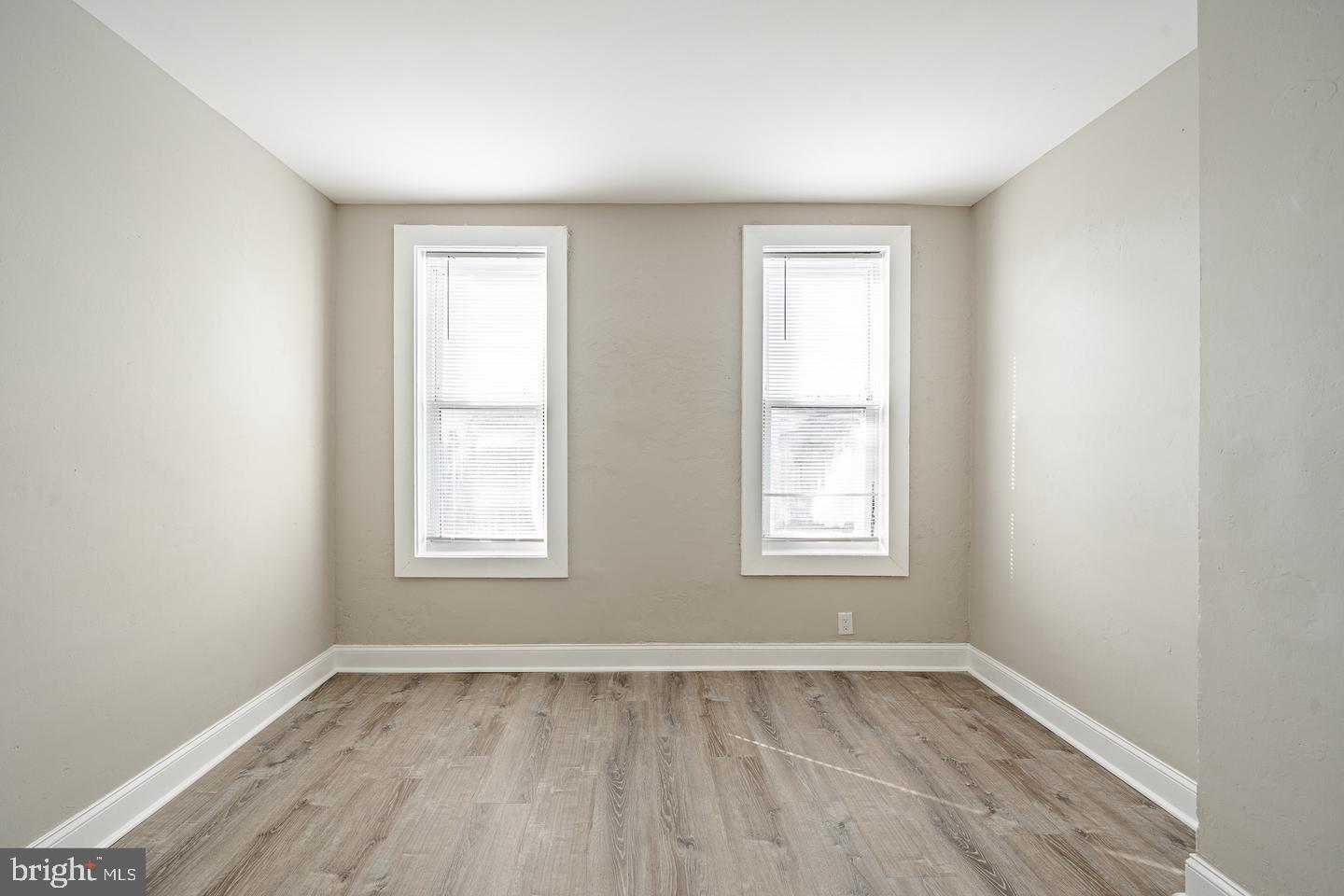 2113 North Philip Street Philadelphia, PA 19122 - Photo 13 of 22 Bright and airy blank canvas awaits creativity.