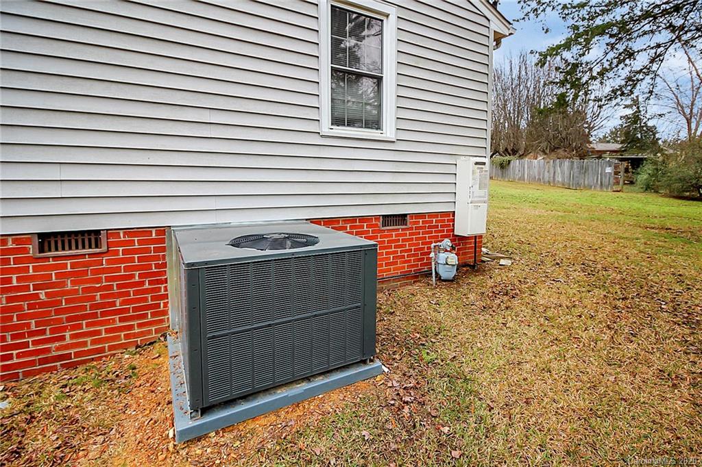 561 South Potter Road Lancaster, SC 29720 - Photo 24 of 33 a view of a backyard and a tree