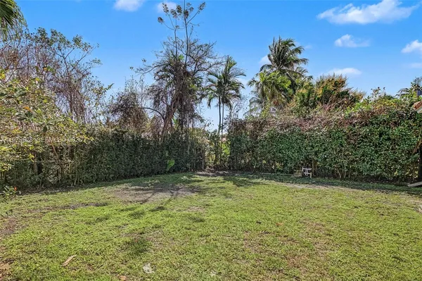 $6,250 | 13621 Southwest 103rd Avenue, Miami, FL 33176