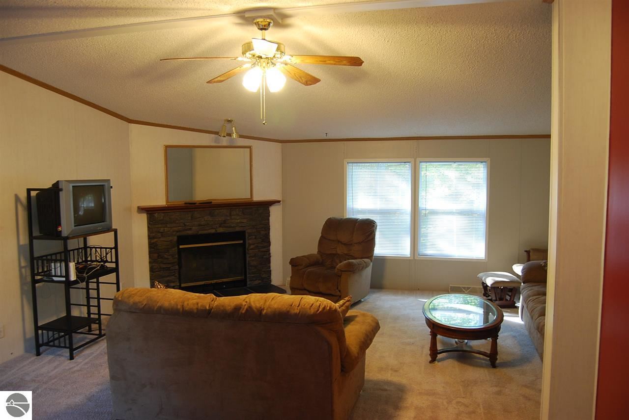 4087 West 4 Road Buckley, MI 49620 - Photo 29 of 53 1776868-28.JPG