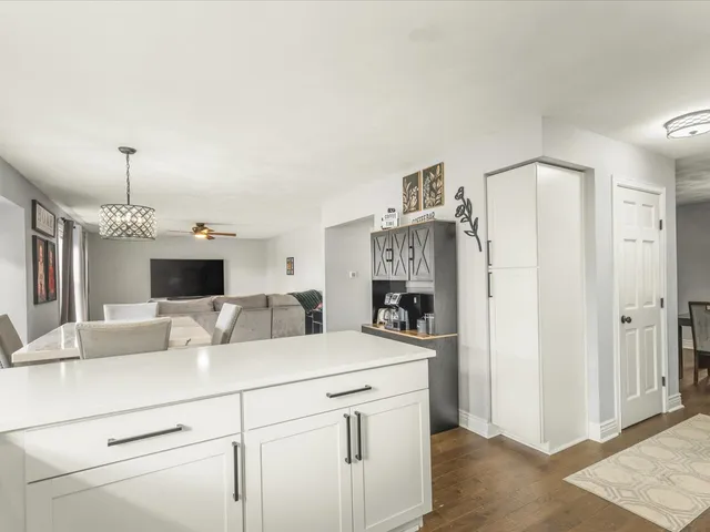 $380,000 | 7218 Salzbrenner Lane, Machesney Park, IL 61115